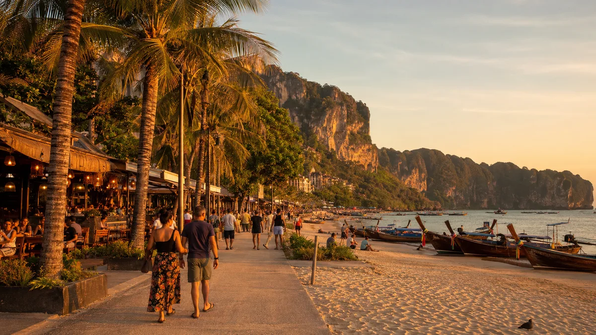 Ao Nang como base práctica para excursiones y playas en Krabi